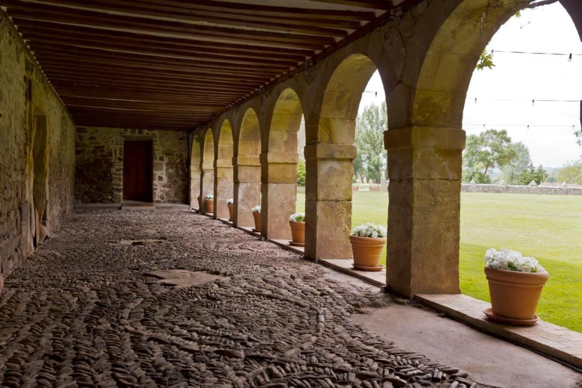 Casa rural Casa Fuerte San Gregorio I Almarza Exterior foto